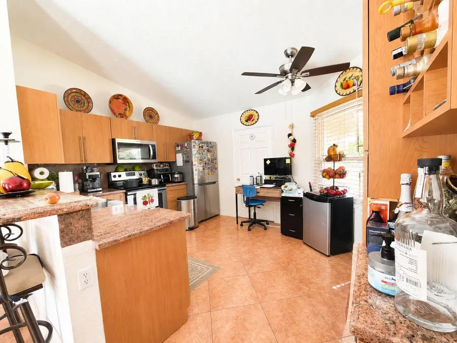 5202 El Claro Circle, West Palm Beach, FL 33415 - #3