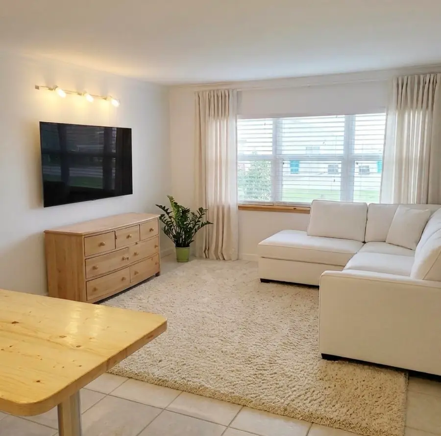 205 NE 3rd Street #104, Boynton Beach, FL 33435 - #2