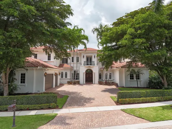 17165 Ave Le Rivage, Boca Raton, FL 33496