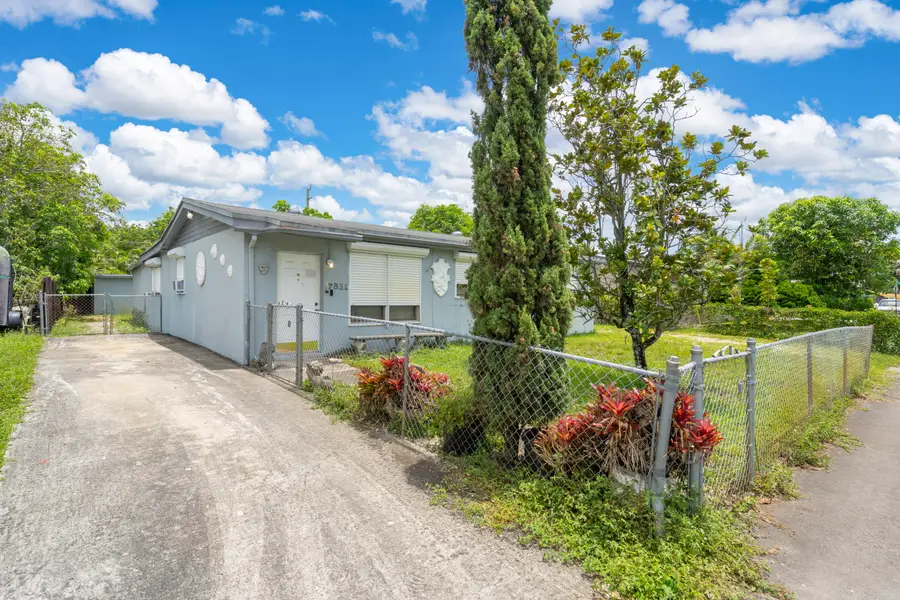 7831 NW 30th Street, Hollywood, FL 33024 - #3