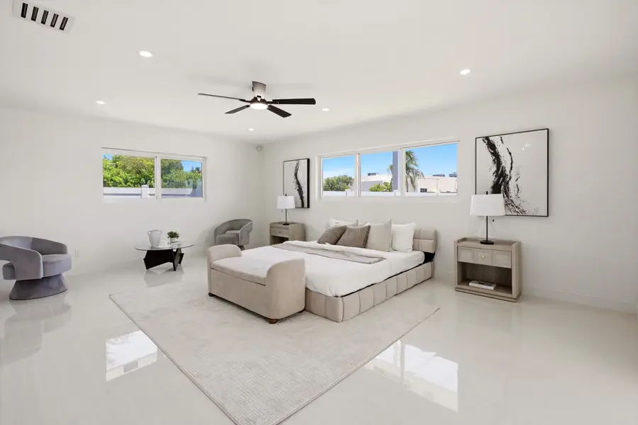 401 NW 3rd Place, Dania Beach, FL 33004 - #3