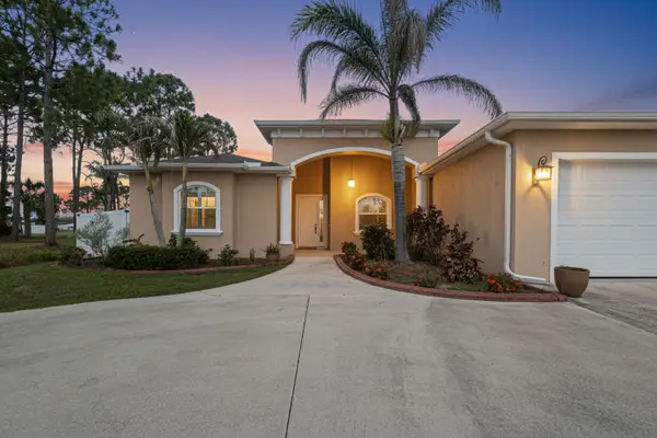 6462 NW Colgate Street, Port St Lucie, FL 34986