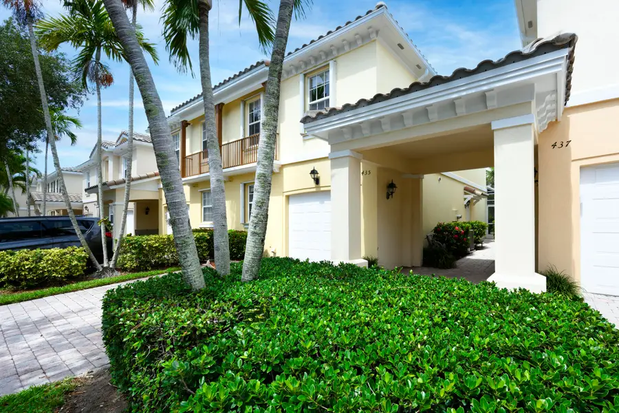 435 Capistrano Drive, Palm Beach Gardens, FL 33410 - #2