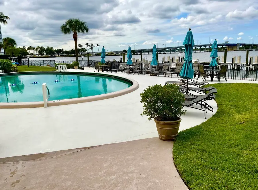 2840 S Ocean Boulevard #4090, Palm Beach, FL 33480 - #3