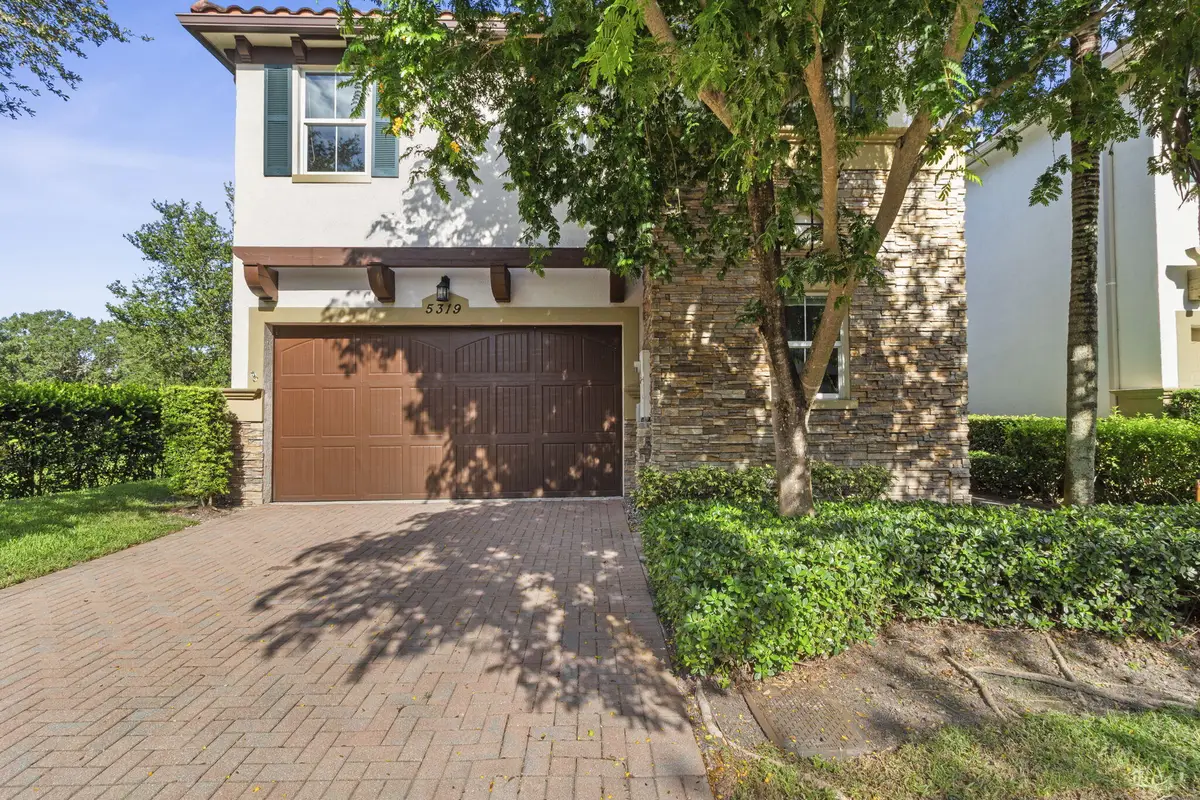5319 Falcon Trail, Davie, FL 33314 - #1