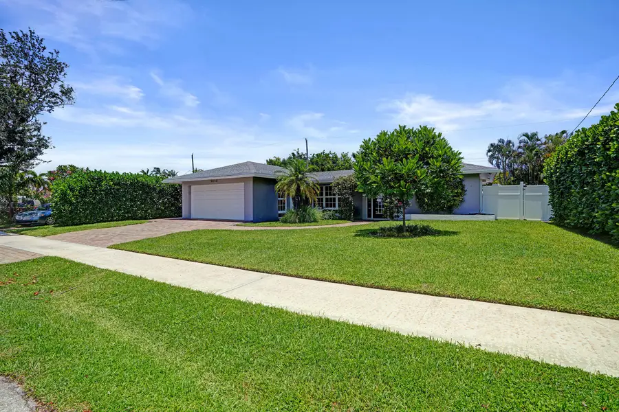 5830 NE 21st Terrace, Fort Lauderdale, FL 33308 - #3