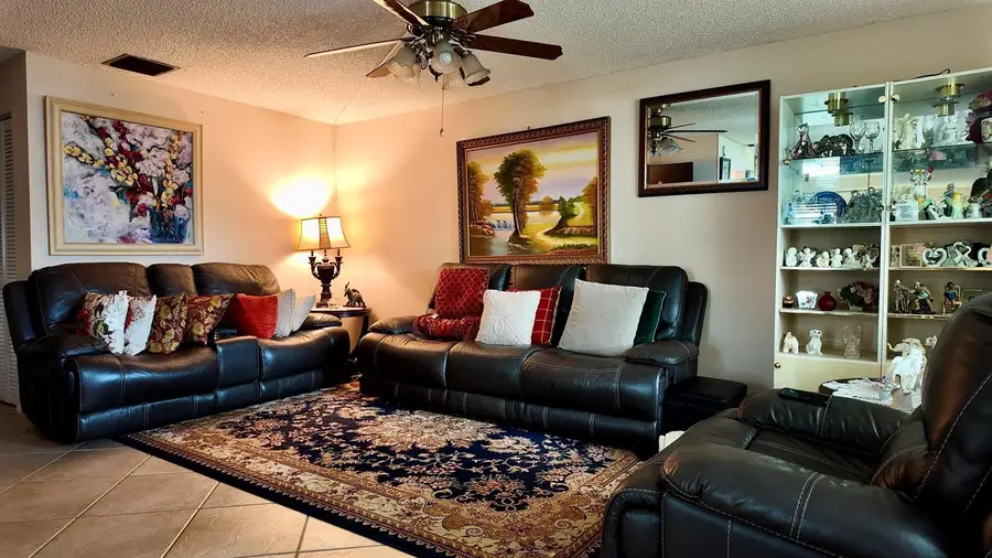 1061 NW 85th Terrace #A111, Plantation, FL 33322 - #3