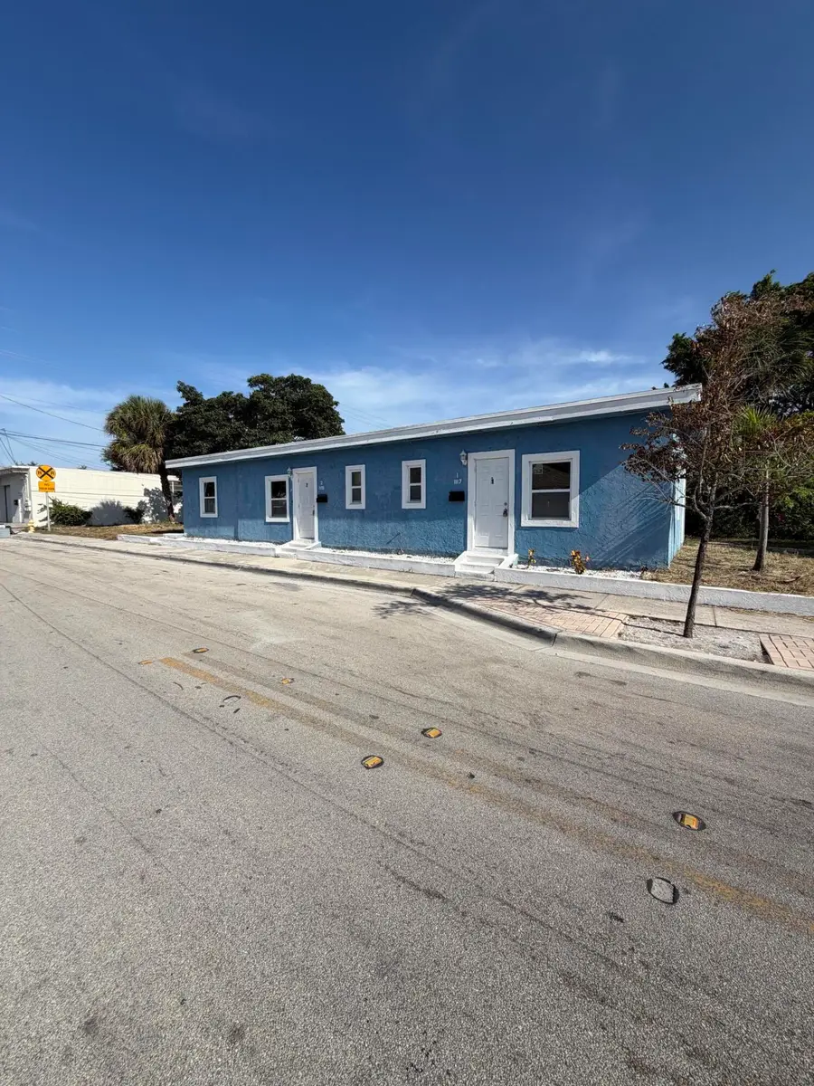 1117 3rd Avenue N #1, Lake Worth Beach, FL 33460 - #2