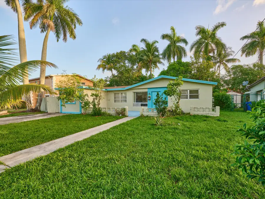 3515 NW 40th Street, Lauderdale Lakes, FL 33309 - #3