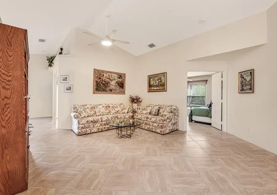 8294 Duomo Circle, Boynton Beach, FL 33472 - #3