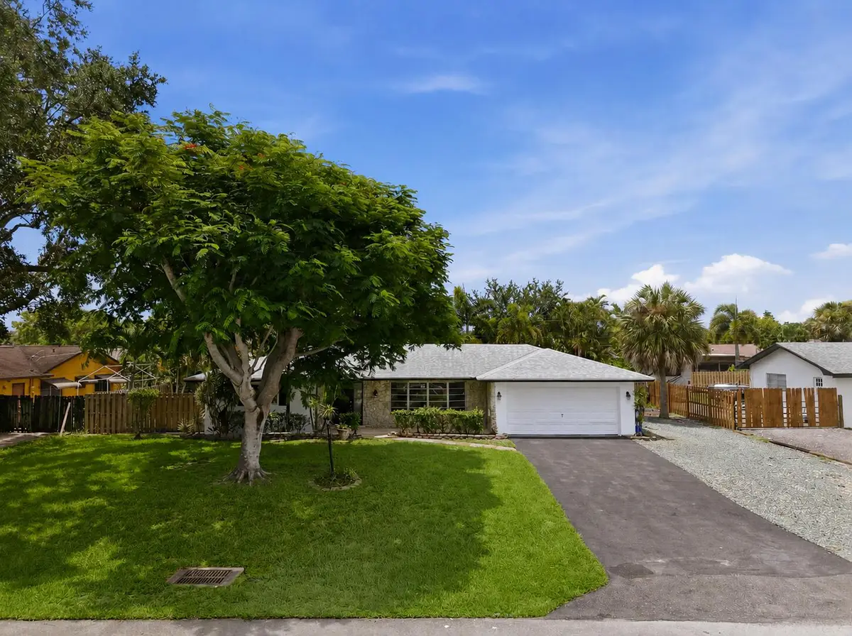31 W Coconut Drive, Lake Worth, FL 33467 - #1