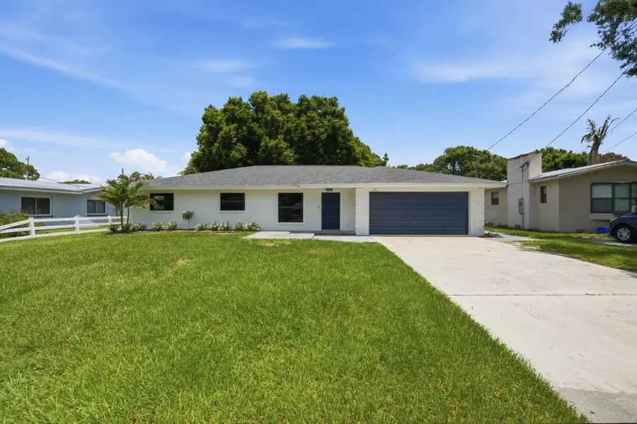 1124 Club Drive, Fort Pierce, FL 34982 - #2
