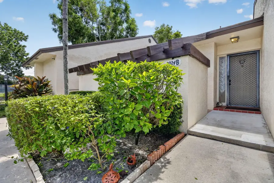 3924 San Anselmo Drive #B, Lake Worth, FL 33467 - #2