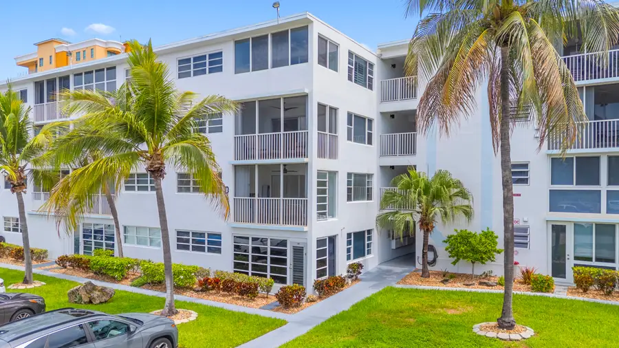 3201 NE 8th Street #206, Pompano Beach, FL 33062 - #2