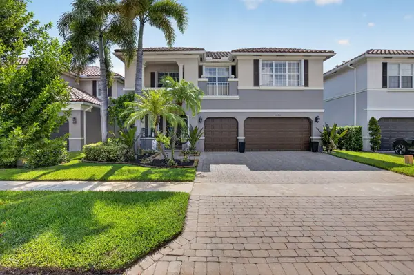 9925 Cobblestone Creek Drive, Boynton Beach, FL 33472
