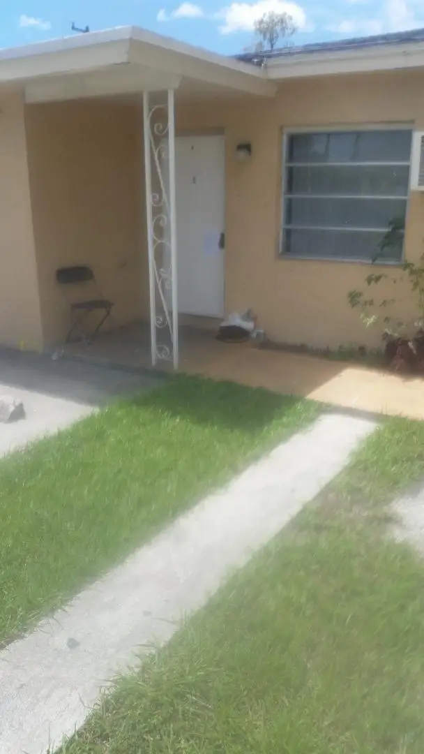 5918 N Wiley Street N #A-b, Hollywood, FL 33023 - #1