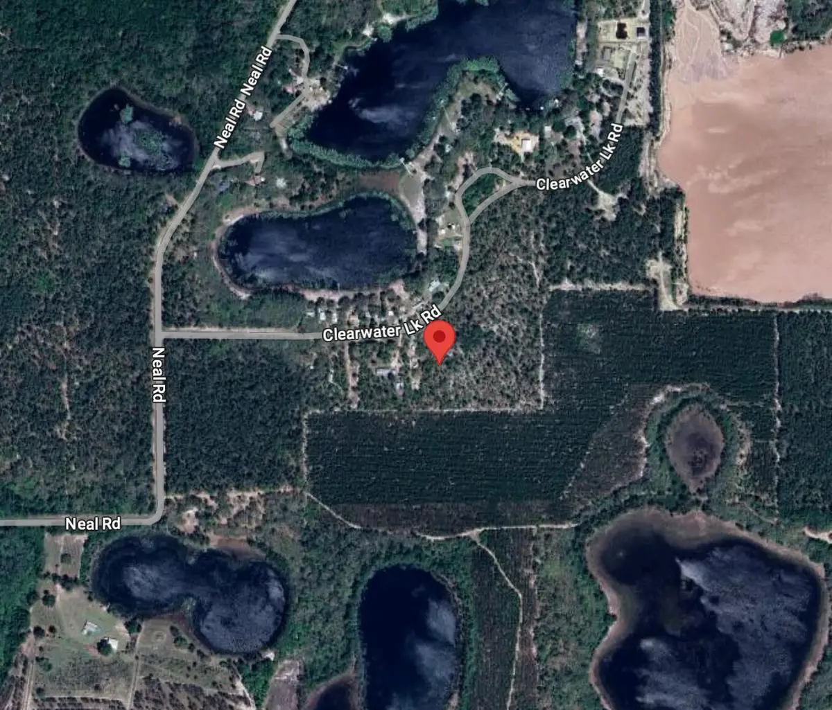 137 Clearwater Lk Road, Hawthorne, FL 32640 - #1