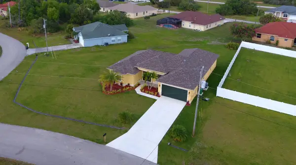 5866 NW Mesa Circle, Port St Lucie, FL 34986