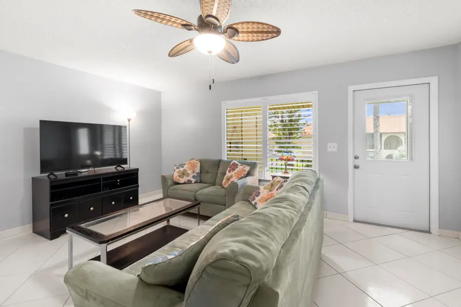 317 Knotty Pine Circle #D-2, Greenacres, FL 33463 - #2