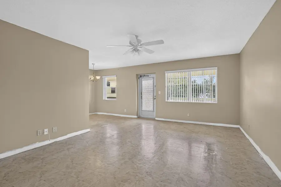111 Sheffield E, West Palm Beach, FL 33417 - #3