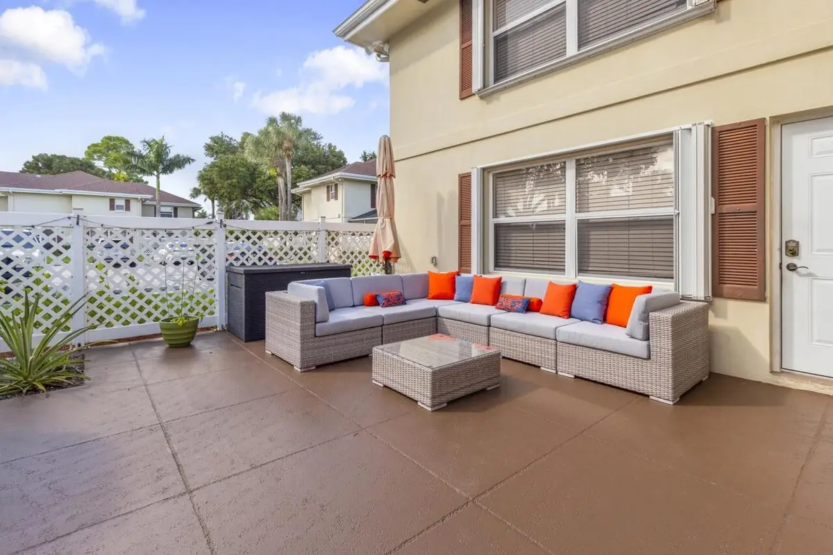 18 Amherst Court #D, Royal Palm Beach, FL 33411 - #1