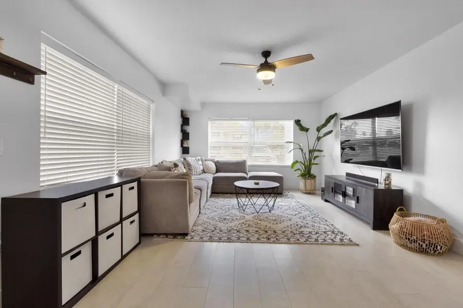 18 Amherst Court #D, Royal Palm Beach, FL 33411 - #3