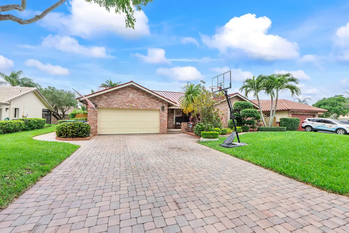 10662 NW 7th Place, Coral Springs, FL 33071 - #1