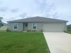 2033 SW Leafy Road, Port St Lucie, FL 34953