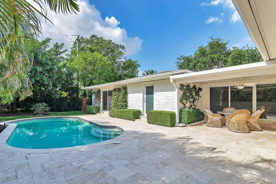 246 Gray Street, West Palm Beach, FL 33405 - #3