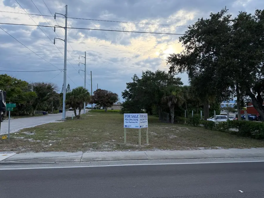 408 Avenue E, Fort Pierce, FL 34950 - #3