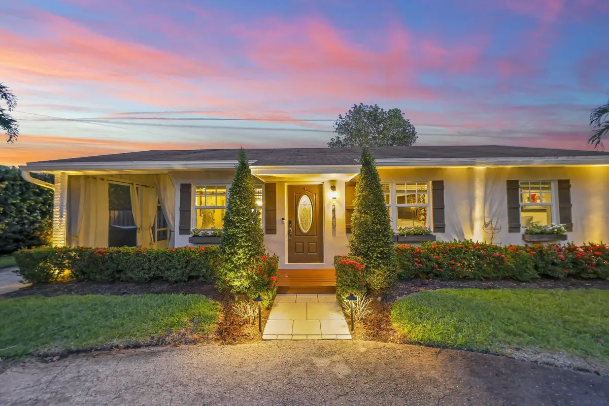 2205 W Pineridge Court, Delray Beach, FL 33444 - #1