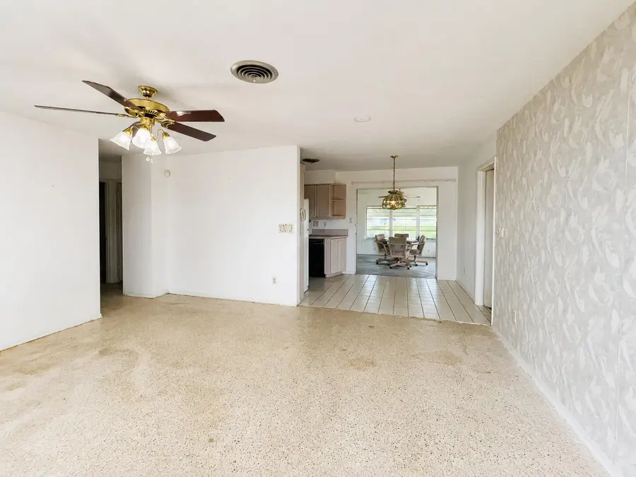 752 Oak Street, Port Saint Lucie, FL 34952 - #3