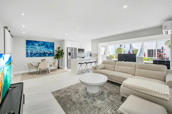 425 Bayshore Drive #15, Fort Lauderdale, FL 33304