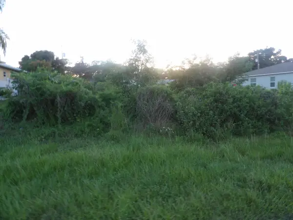 4118 SW Alice Street, Port St Lucie, FL 34953
