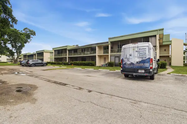 4110 NW 88th Avenue #205, Coral Springs, FL 33065