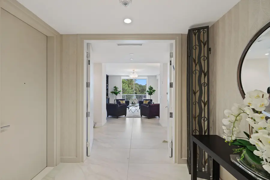 210 SE Mizner Boulevard #301, Boca Raton, FL 33432 - #3