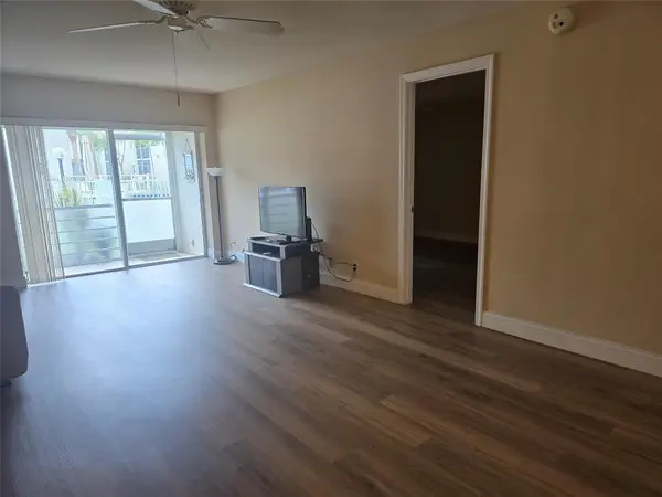 1428 SE 4th Avenue #107, Deerfield Beach, FL 33441