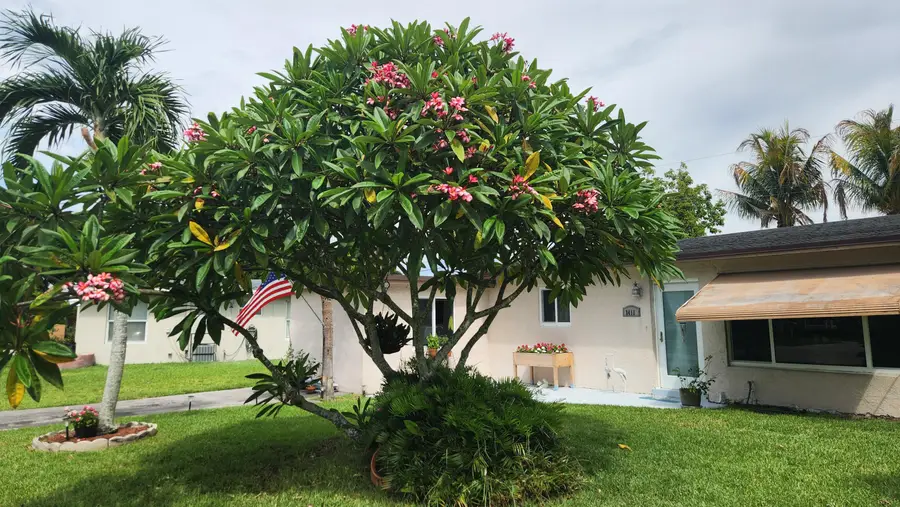 1411 W River Drive, Margate, FL 33063 - #2