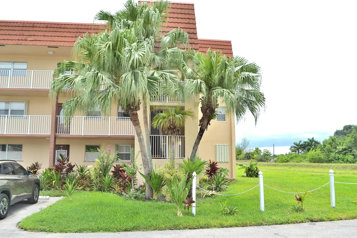 8841 Sunrise Lakes Boulevard #112, Sunrise, FL 33322 - #1