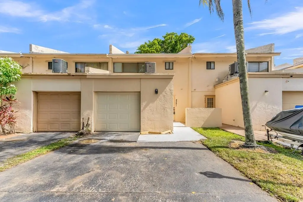 4281 NW 76th Avenue, Davie, FL 33328 - #1