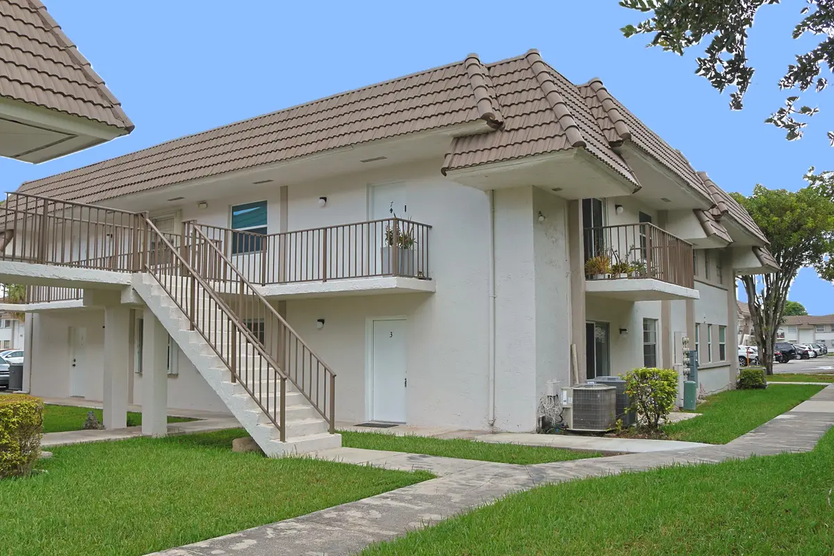 6931 SW 129th Avenue #3, Miami, FL 33183 - #1