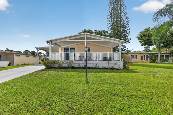 5 Montilla Way, Port St Lucie, FL 34952