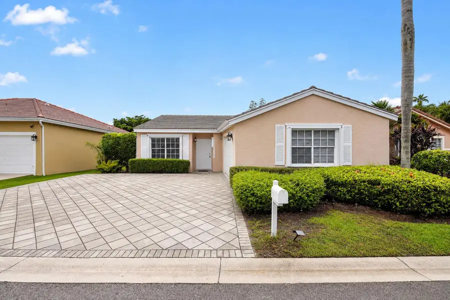 208 Caribe Court, Greenacres, FL 33413 - #2