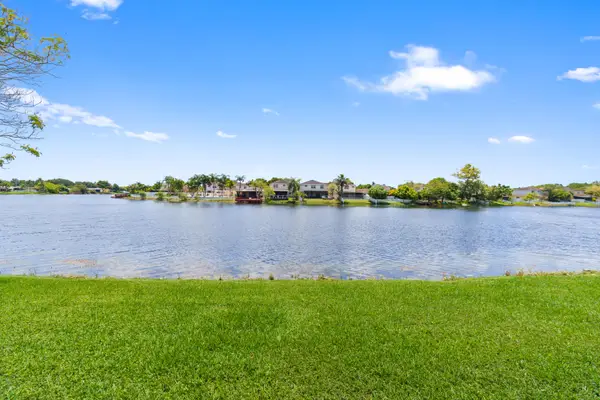 1213 NW 122nd Terrace, Pembroke Pines, FL 33026