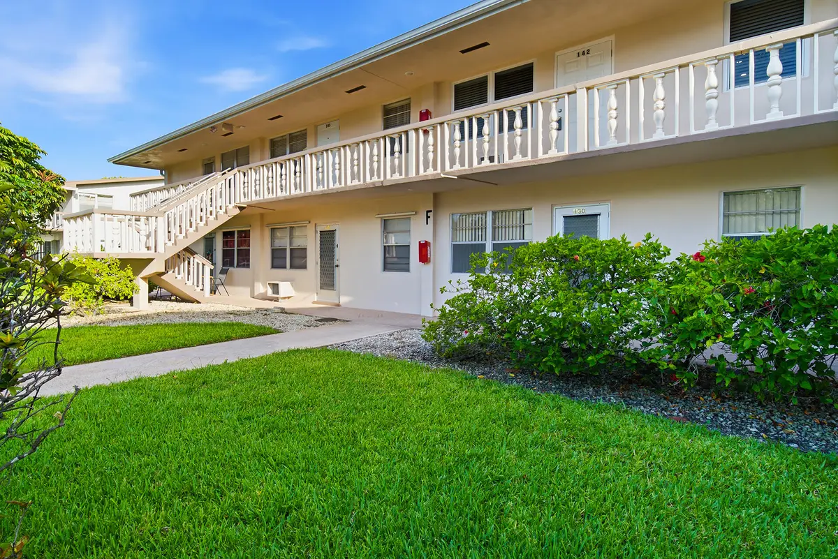 142 Norwich F, West Palm Beach, FL 33417 - #1