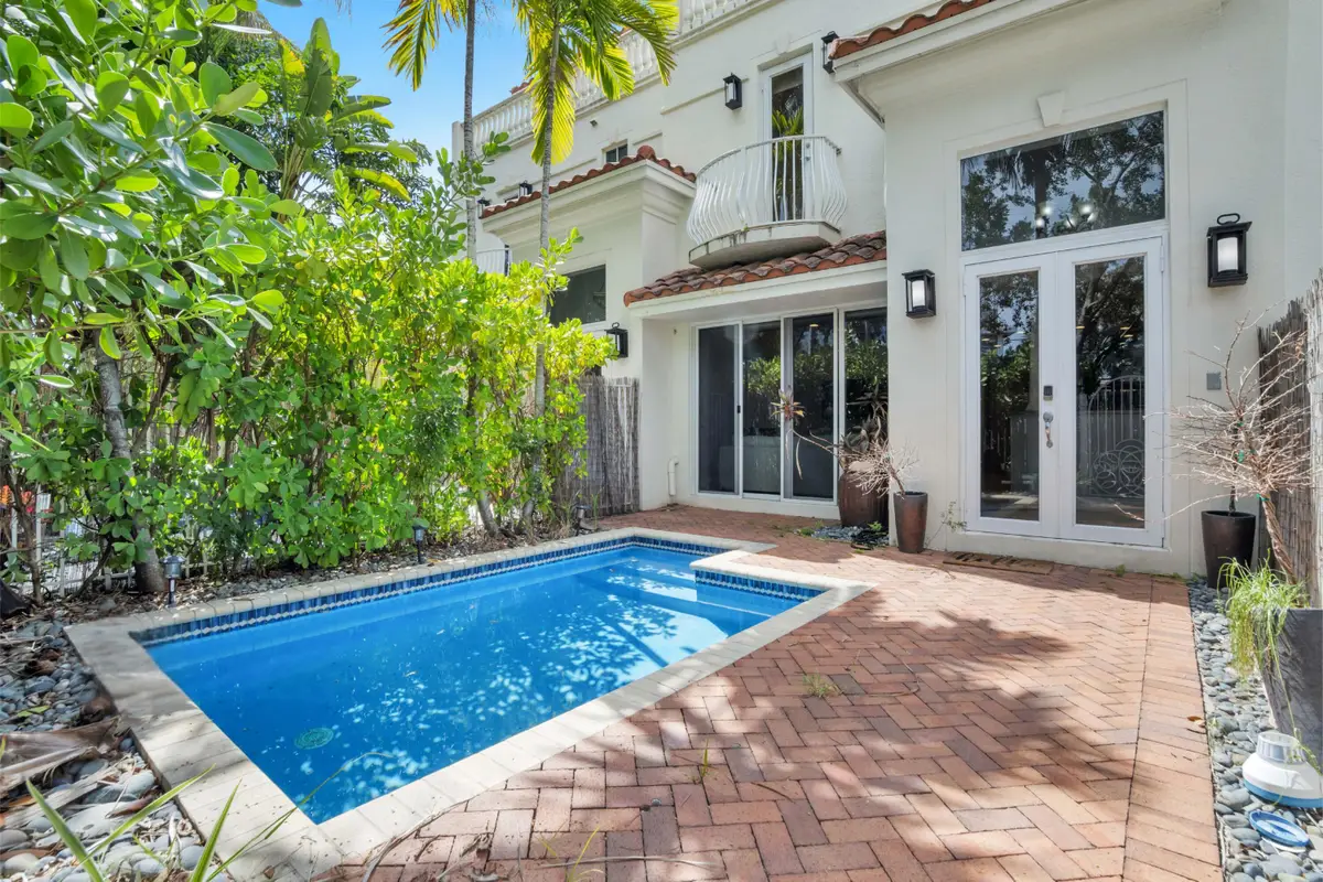 1362 Bayview Drive, Fort Lauderdale, FL 33304 - #1