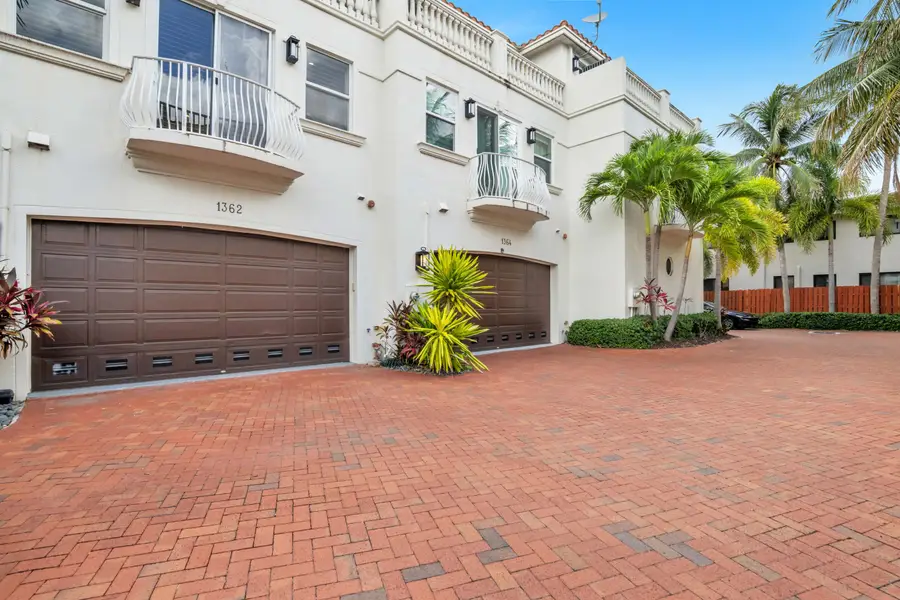 1362 Bayview Drive, Fort Lauderdale, FL 33304 - #3