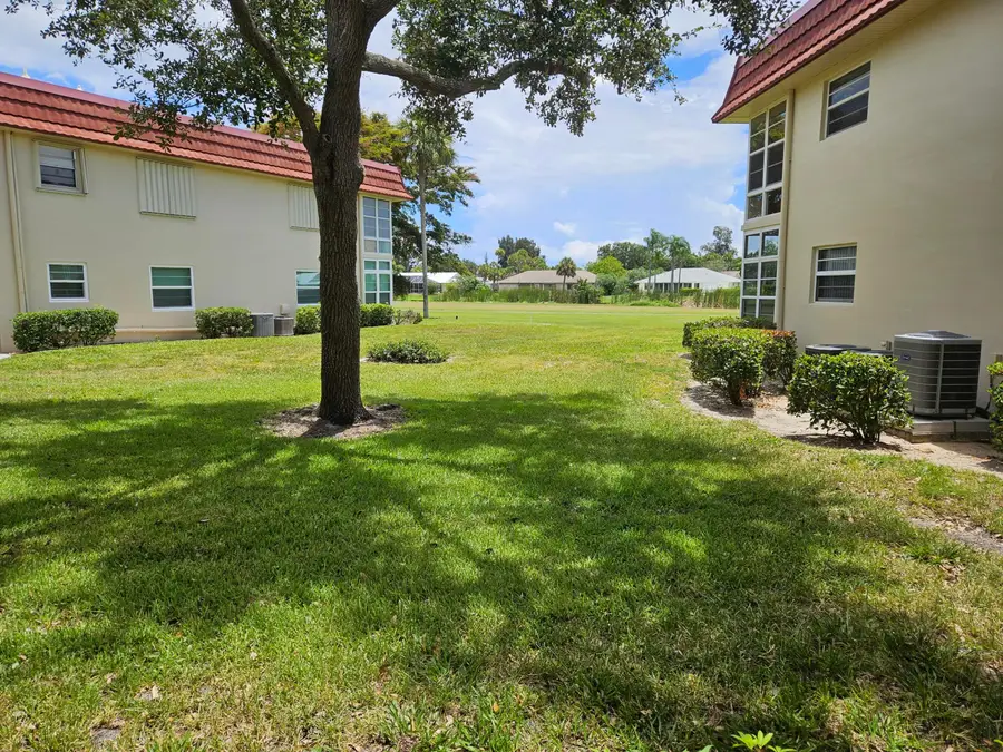31 Pine Arbor Lane, Vero Beach, FL 32962 - #2
