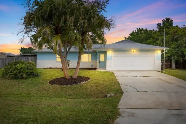 391 SW Duval Avenue, Port St Lucie, FL 34983
