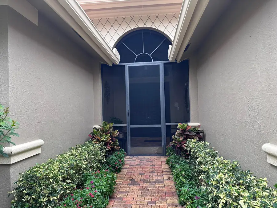 8041 E Via Grande, Boynton Beach, FL 33437 - #3